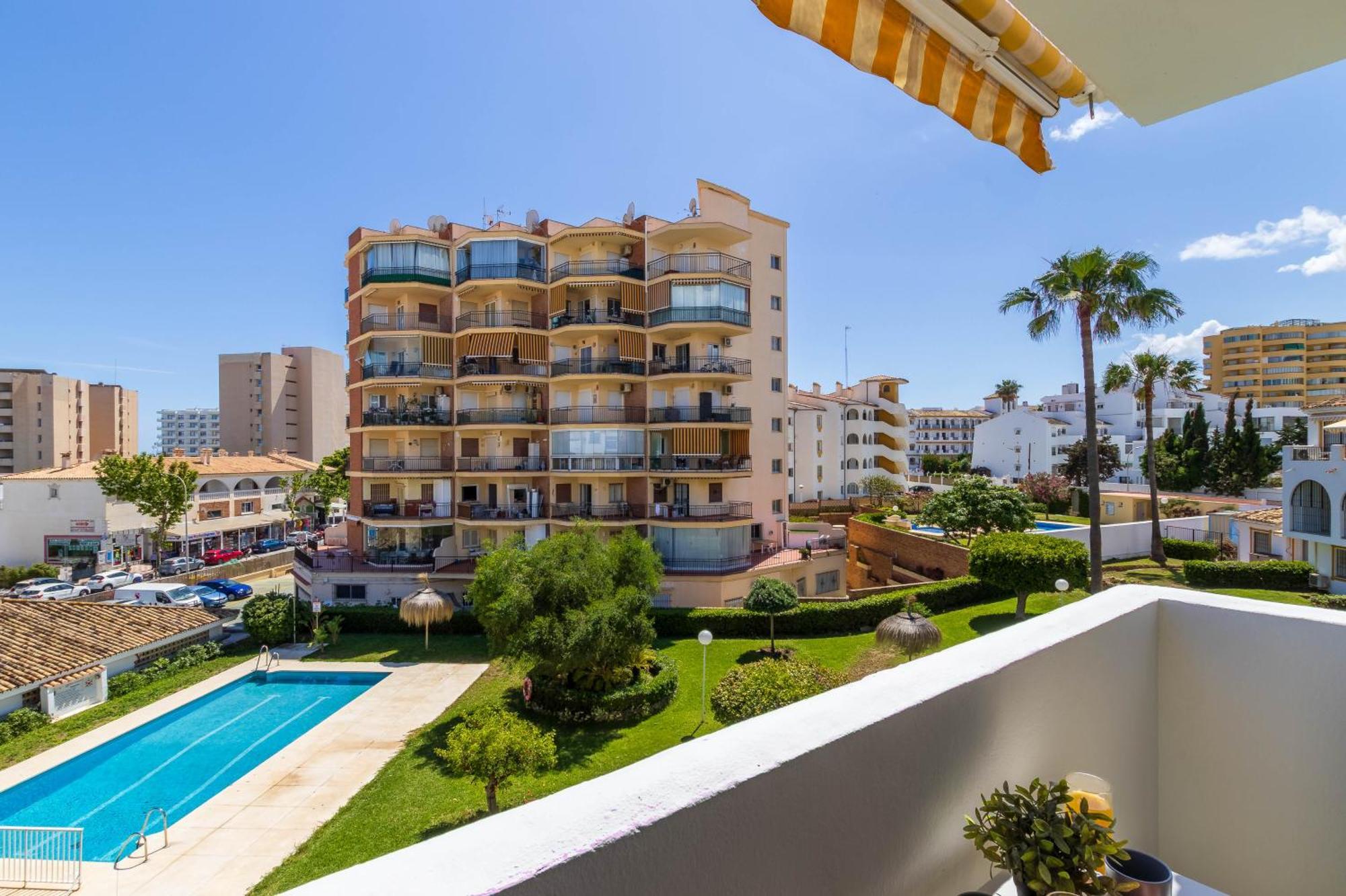 Erisa 52 By Ivi Real Estate Torremolinos Exterior foto